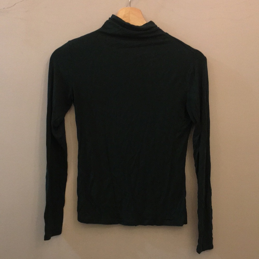 Dark green turtle neck T-shirt